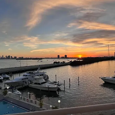 Unique Water Views, Free Parking 1Bed 1 Bath Rooffornomads 416 Apartment Miami Beach Exterior photo