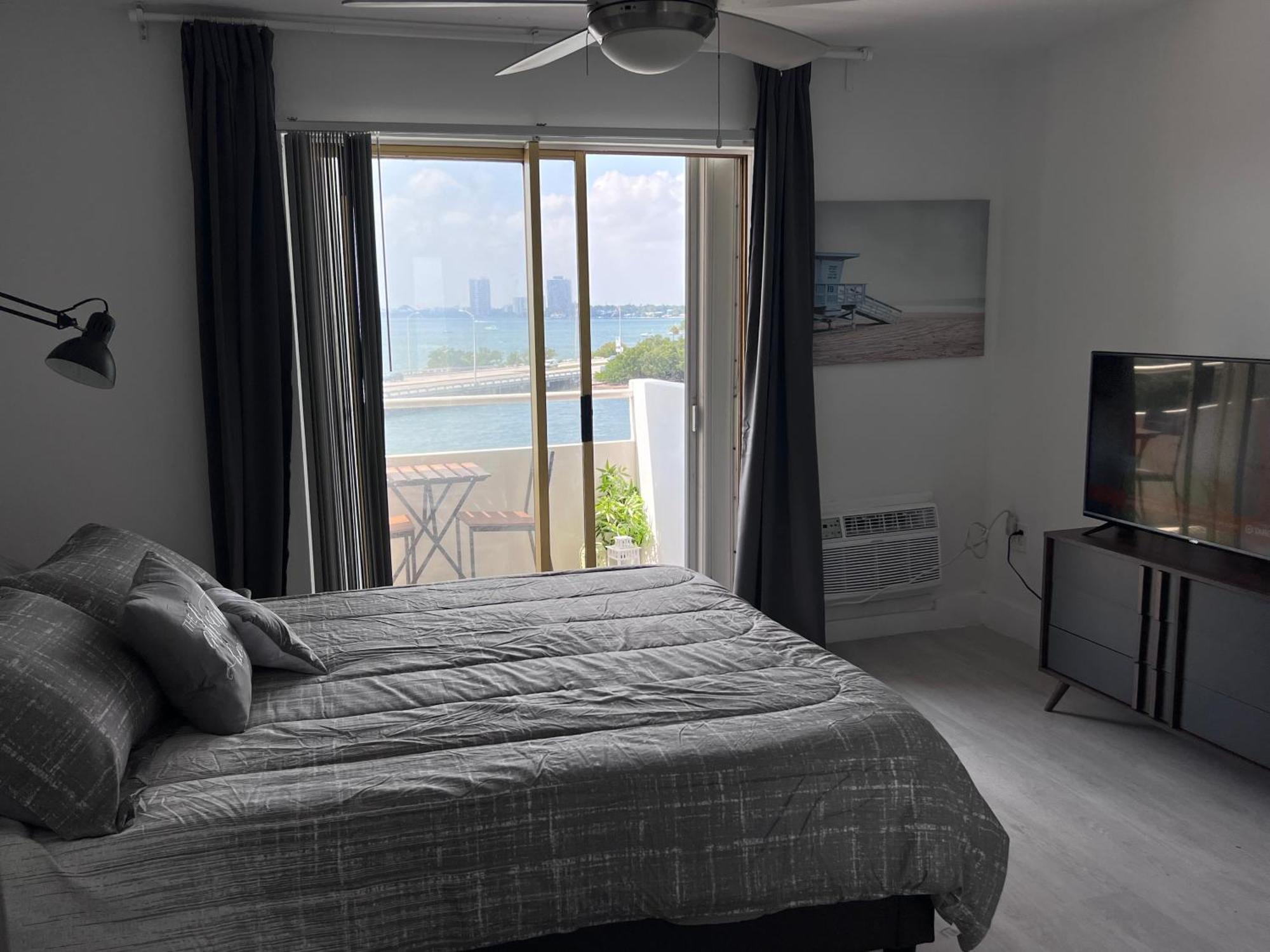 Unique Water Views, Free Parking 1bed 1 Bath Rooffornomads 416 Appartamento Miami Beach